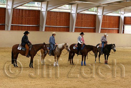 QH062_0904n.jpg