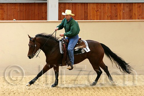 QH062_0670n.jpg