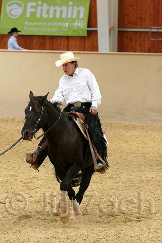 QH062_0676n.jpg