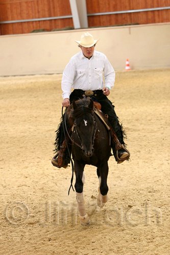 QH062_0680n.jpg