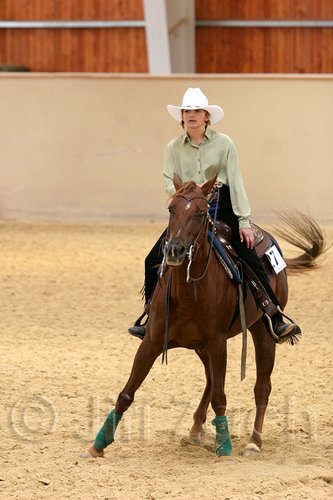 QH062_0688n.jpg
