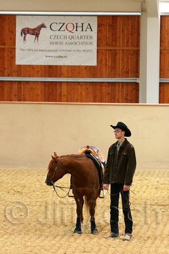 QH062_0718n.jpg