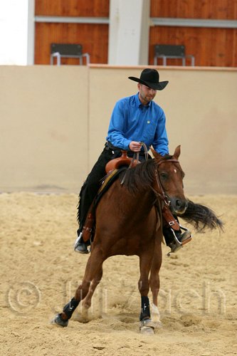 QH062_0520n.jpg