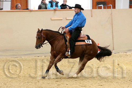 QH062_0529n.jpg