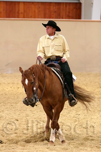 QH062_0532n.jpg