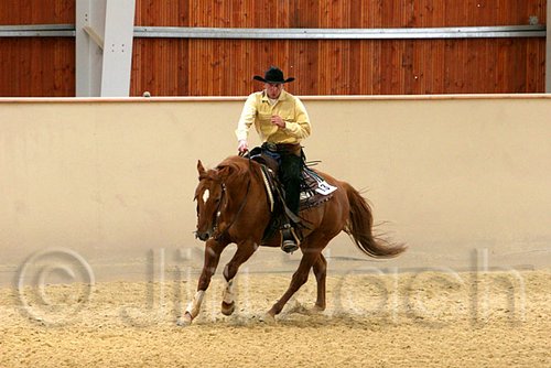 QH062_0535n.jpg