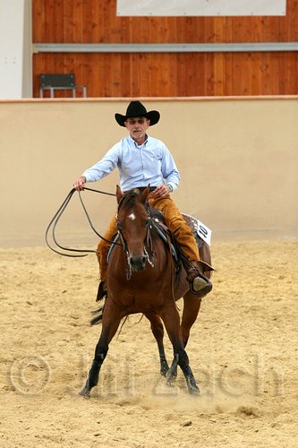 QH062_0570n.jpg