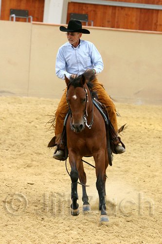 QH062_0577n.jpg
