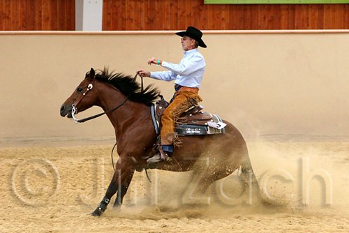 QH062_0578n.jpg