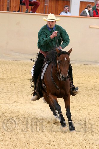 QH062_0585n.jpg