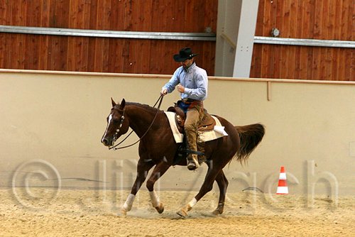 QH062_0607n.jpg