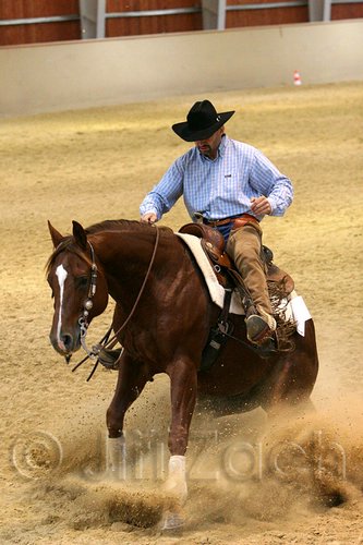 QH062_0617n.jpg
