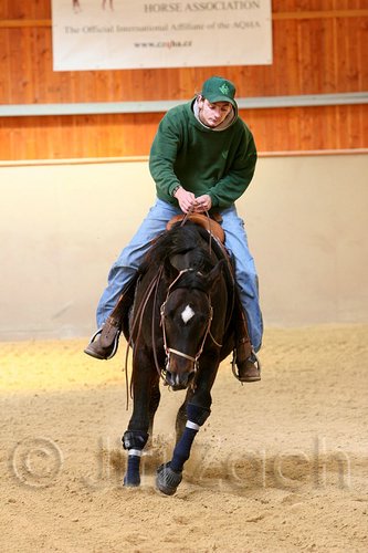 QH062_0084n.jpg