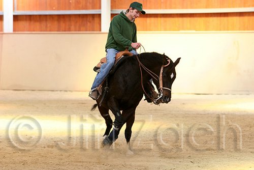 QH062_0097n.jpg