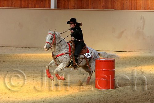 QH062_2668n.jpg