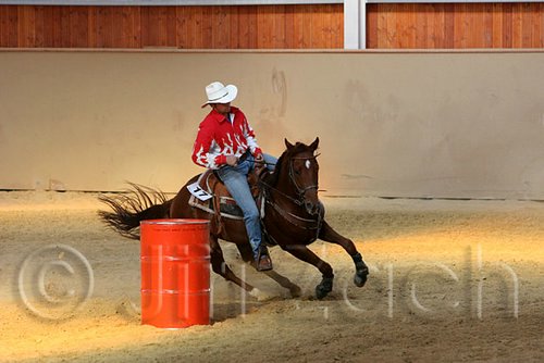 QH062_2677n.jpg
