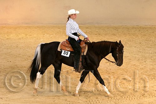 QH062_1742n.jpg