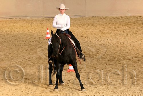 QH062_1756n.jpg