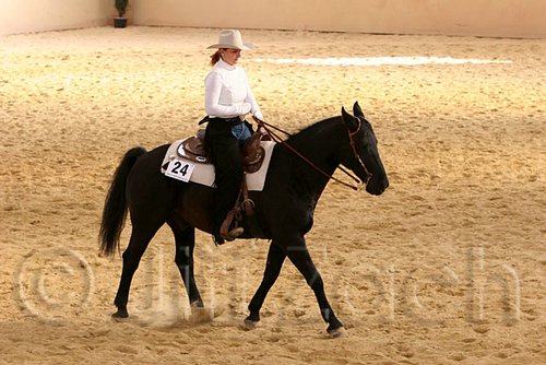 QH062_1757n.jpg
