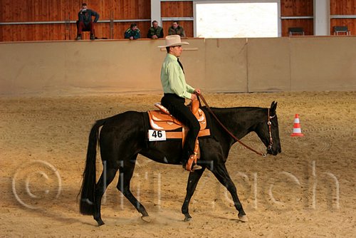 QH062_1795n.jpg