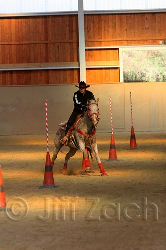 QH062_2696n.jpg