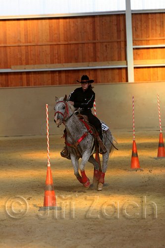 QH062_2699n.jpg