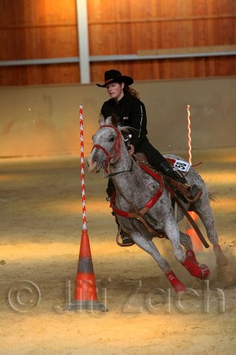QH062_2702n.jpg