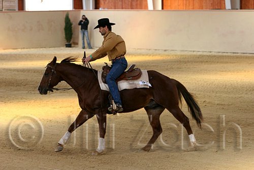 QH062_1855n.jpg