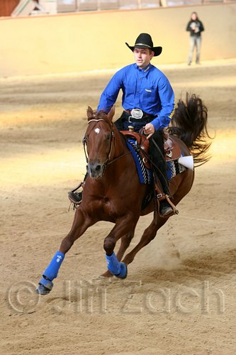 QH062_1885n.jpg