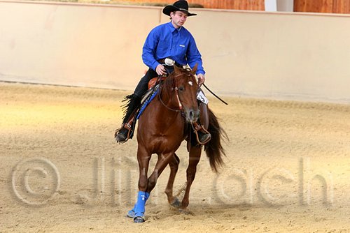 QH062_1886n.jpg
