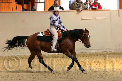 QH062_1904n.jpg