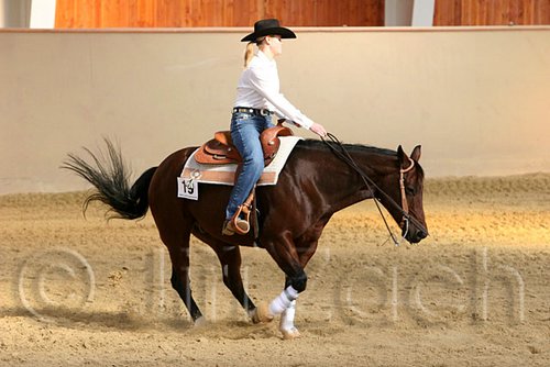 QH062_1919n.jpg