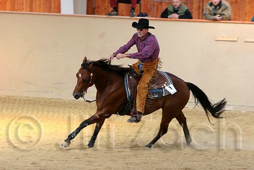 QH062_1941n.jpg