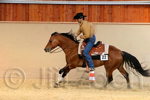 QH062_1999n.jpg