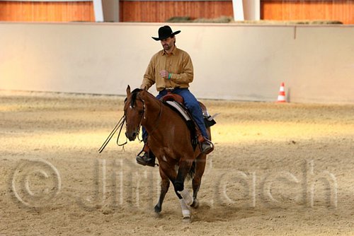 QH062_2003n.jpg