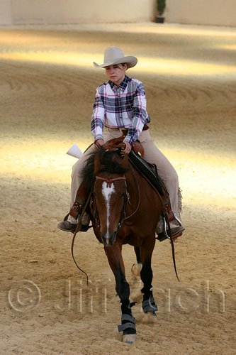 QH062_2144n.jpg