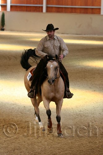 QH062_2164n.jpg