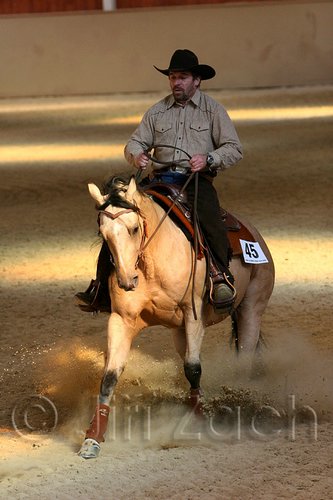 QH062_2178n.jpg