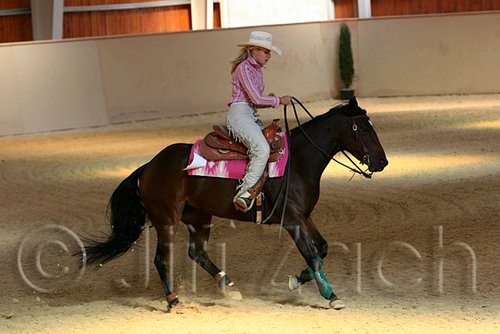 QH062_2182n.jpg