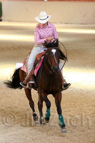QH062_2189n.jpg