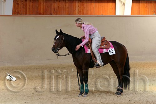 QH062_2194n.jpg