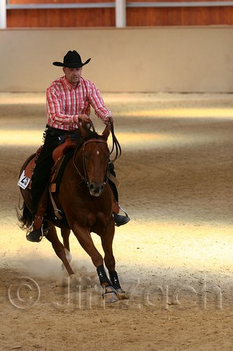 QH062_2209n.jpg