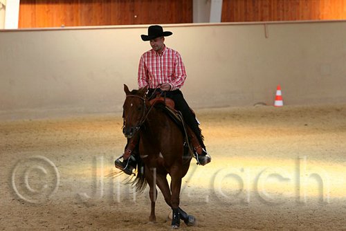 QH062_2216n.jpg