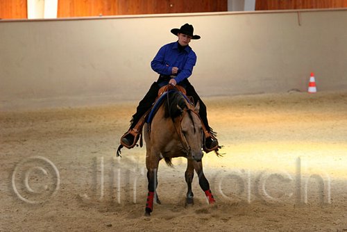 QH062_2234n.jpg
