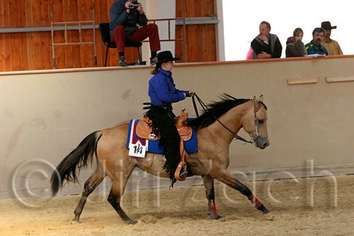 QH062_2239n.jpg