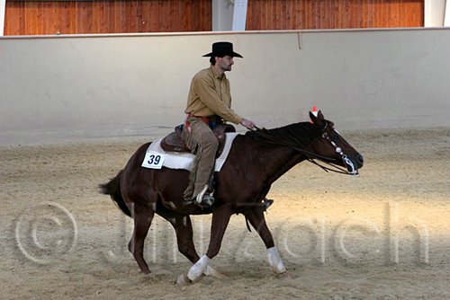 QH062_2253n.jpg