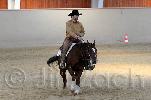 QH062_2254n.jpg