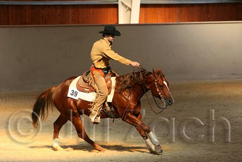 QH062_2259n.jpg
