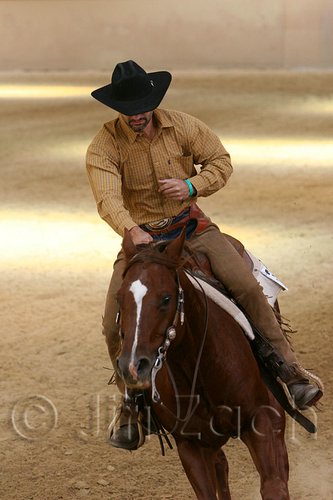 QH062_2262n.jpg