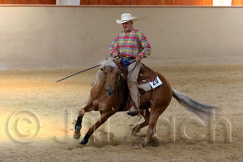 QH062_2274n.jpg